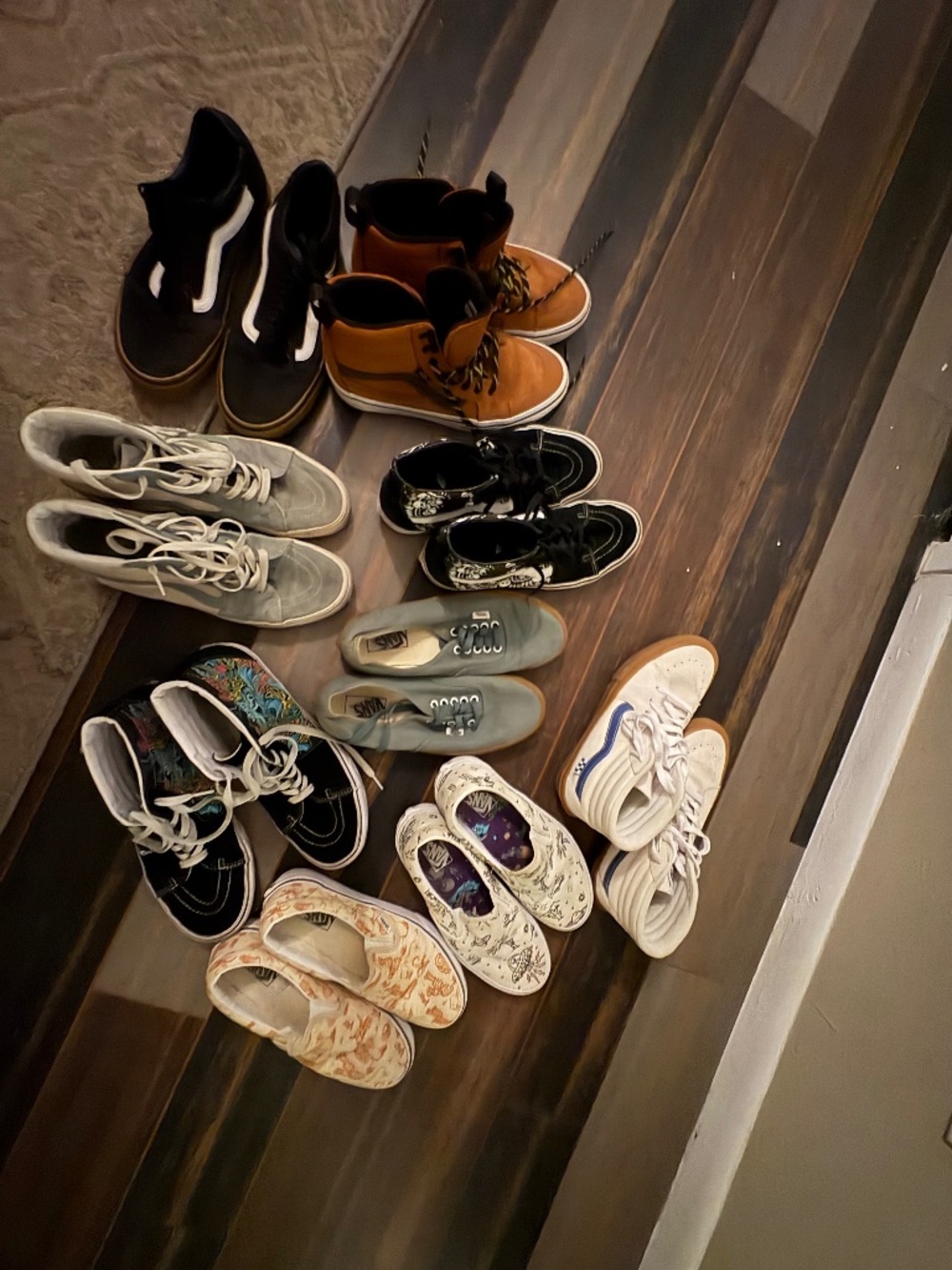 Men’s 8 1/2 Vans